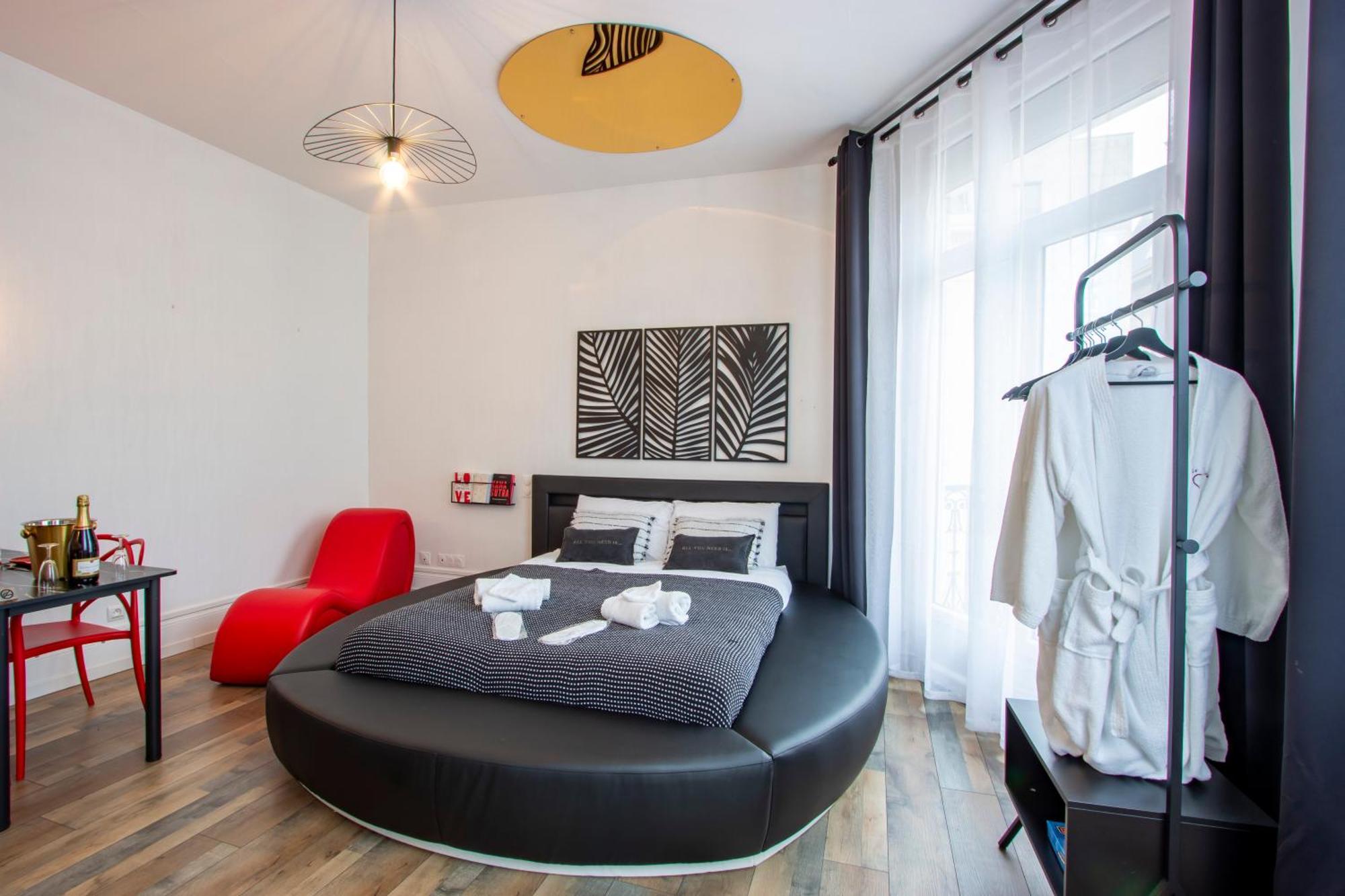 L'Hyper Centre - Netflix & Wifi - Literie Haut De Gamme - Check-In 24H24 - Goodmarning Châlons-en-Champagne Eksteriør bilde